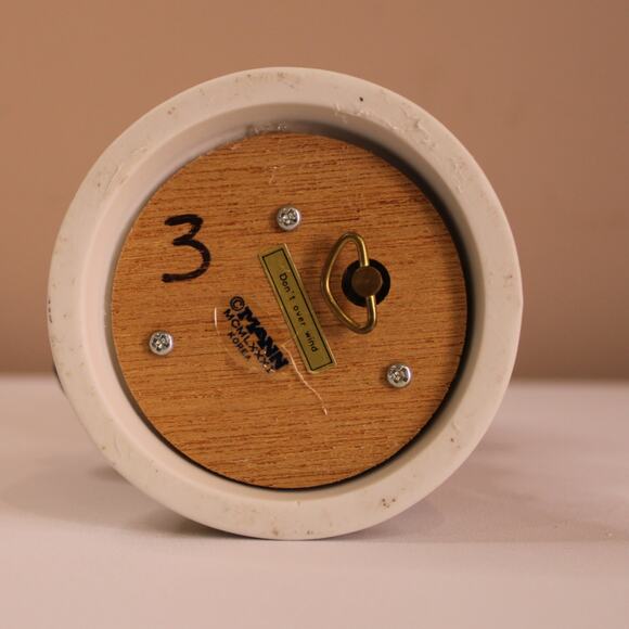 VTG Milano Porcelain ANGEL Music Sculpture "Hark The Herald" by Eda Mann - Picture 9 of 10